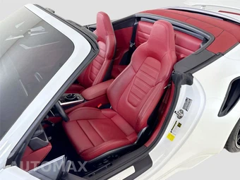 2024 Porsche 911 Turbo S Cabriolet - miniatura 14