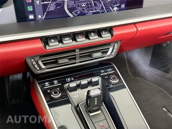 2024 Porsche 911 Turbo S Cabriolet - miniatura 23