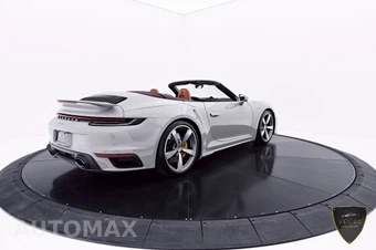 2024 Porsche 911 Turbo S Cabriolet - miniatura 17