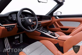 2024 Porsche 911 Turbo S Cabriolet - miniatura 2