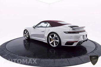 2024 Porsche 911 Turbo S Cabriolet - miniatura 23