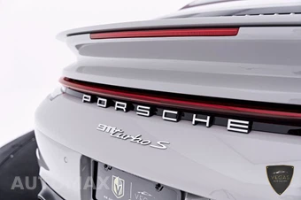 2024 Porsche 911 Turbo S Cabriolet - miniatura 32