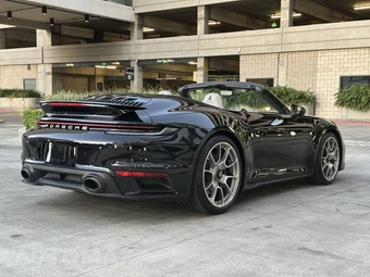 2024 Porsche 911 Turbo S Cabriolet - miniatura 27