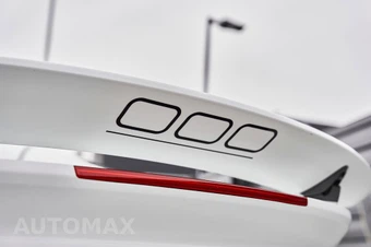 2024 Porsche 911 Turbo S - miniatura 3