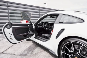 2024 Porsche 911 Turbo S - miniatura 35