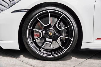 2024 Porsche 911 Turbo S - miniatura 7