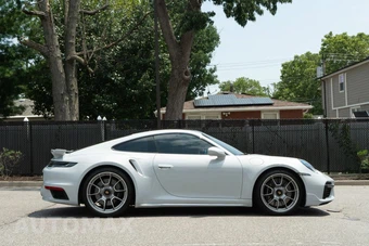 2024 Porsche 911 Turbo - miniatura 8