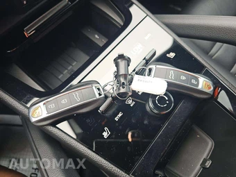 2024 Porsche Cayenne Coupe – miniatura 5