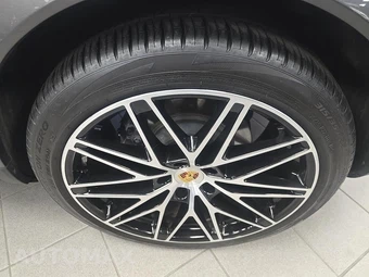 2024 Porsche Cayenne Coupe – miniatura 11