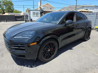 2024 Porsche Cayenne S Coupe