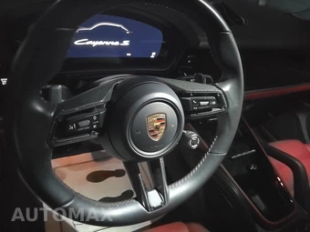 2024 Porsche Cayenne S Coupe – miniatura 10