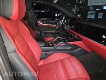 2024 Porsche Cayenne S Coupe – miniatura 8