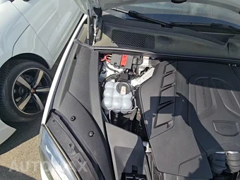 2024 Porsche Cayenne S – miniatura 24