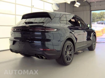 2024 Porsche Cayenne S – miniatura 4