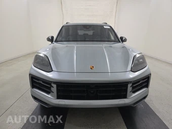 2024 Porsche Cayenne S - miniatura 2