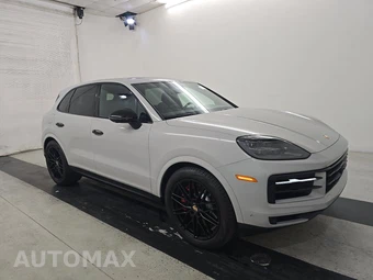 2024 Porsche Cayenne S – miniatura 3