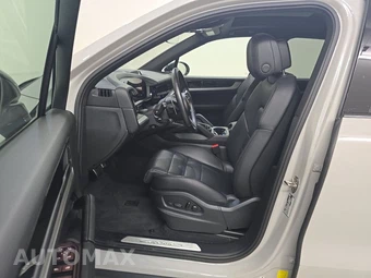 2024 Porsche Cayenne S – miniatura 7