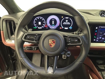2024 Porsche Cayenne Turbo E-Hybrid Coupe - miniatura 10