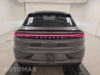 2024 Porsche Cayenne Turbo E-Hybrid Coupe - miniatura 5