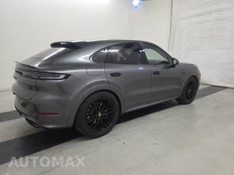 2024 Porsche Cayenne Turbo E-Hybrid Coupe – miniatura 4