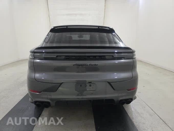 2024 Porsche Cayenne Turbo E-Hybrid Coupe – miniatura 5