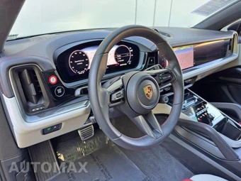 2024 Porsche Cayenne Turbo E-Hybrid Coupe - miniatura 12