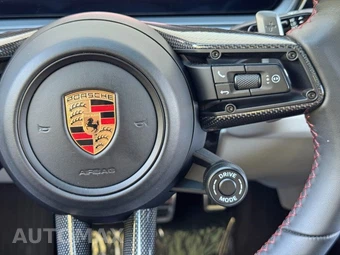 2024 Porsche Cayenne Turbo E-Hybrid Coupe - miniatura 21