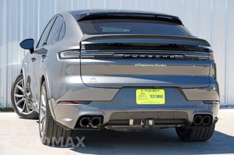 2024 Porsche Cayenne Turbo E-Hybrid Coupe - miniatura 4
