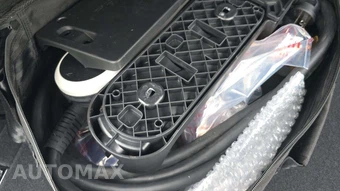 2024 Porsche Cayenne Turbo E-Hybrid Coupe – miniatura 17