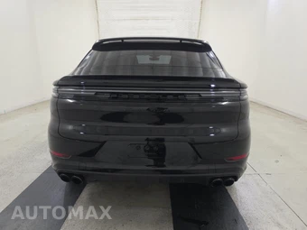 2024 Porsche Cayenne Turbo E-Hybrid Coupe – miniatura 5