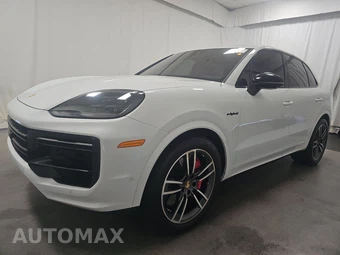 2024 Porsche Cayenne Turbo E-Hybrid