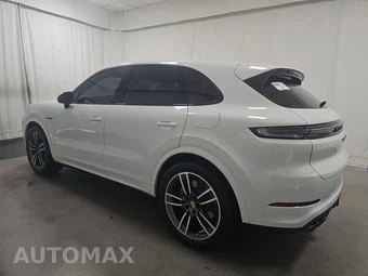 2024 Porsche Cayenne Turbo E-Hybrid - miniatura 6