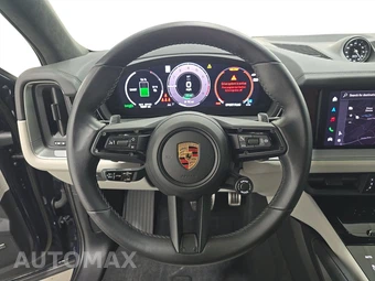 2024 Porsche Cayenne Turbo E-Hybrid - miniatura 10