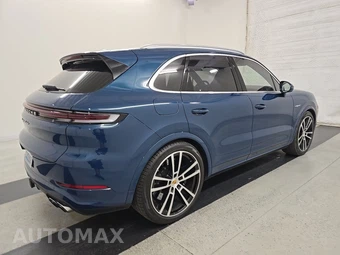 2024 Porsche Cayenne Turbo E-Hybrid - miniatura 4
