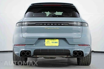 2024 Porsche Cayenne Turbo E-Hybrid - miniatura 9