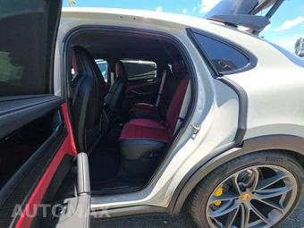 2024 Porsche Cayenne Turbo GT - miniatura 13