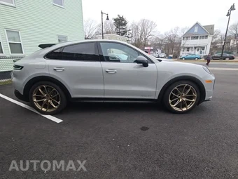 2024 Porsche Cayenne Turbo GT – miniatura 5