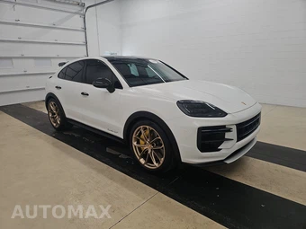 2024 Porsche Cayenne Turbo GT – miniatura 3