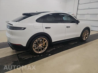 2024 Porsche Cayenne Turbo GT – miniatura 4