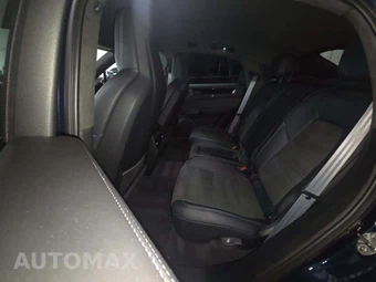 2024 Porsche Cayenne Turbo GT – miniatura 13