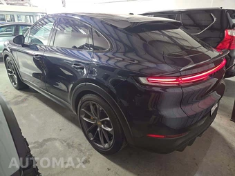 2024 Porsche Cayenne Turbo GT – miniatura 2