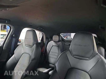 2024 Porsche Cayenne Turbo GT – miniatura 11