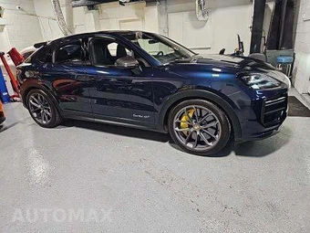 2024 Porsche Cayenne Turbo GT – miniatura 4