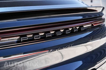 2024 Porsche Cayenne Turbo GT - miniatura 13