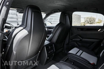 2024 Porsche Cayenne Turbo GT - miniatura 43