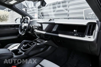 2024 Porsche Cayenne Turbo GT - miniatura 45