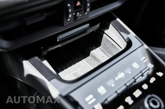 2024 Porsche Cayenne Turbo GT - miniatura 73