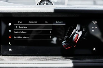 2024 Porsche Cayenne Turbo GT - miniatura 80