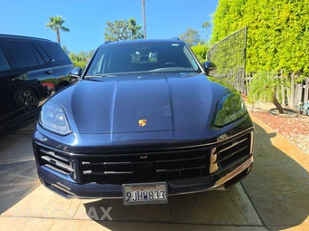 2024 Porsche Cayenne – miniatura 2