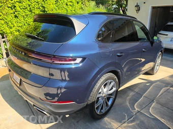 2024 Porsche Cayenne – miniatura 4